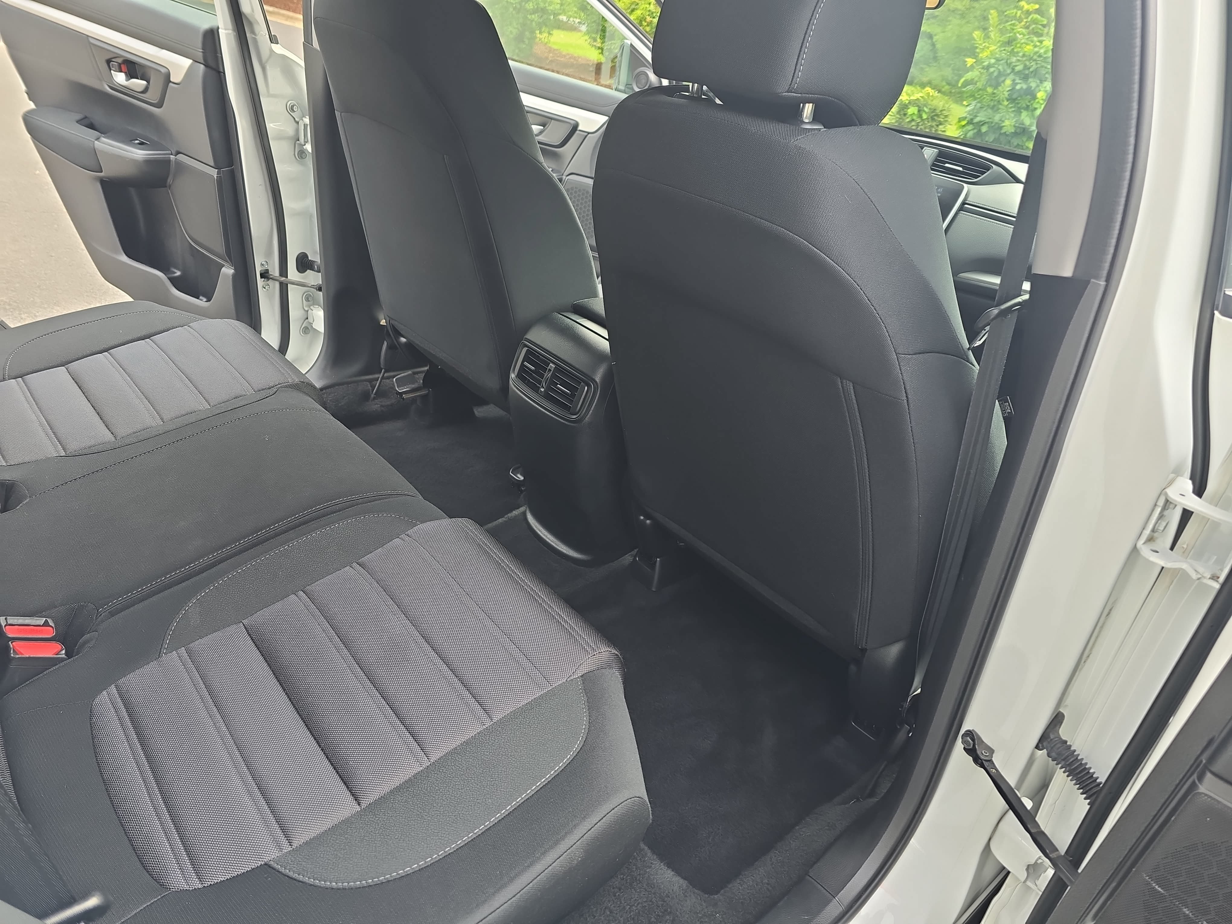 Used 2021 Honda CR-V Special Edition image 11