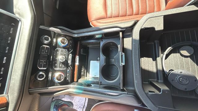 Used 2023 GMC Yukon XL Denali Ultimate AWD/4WD image 20