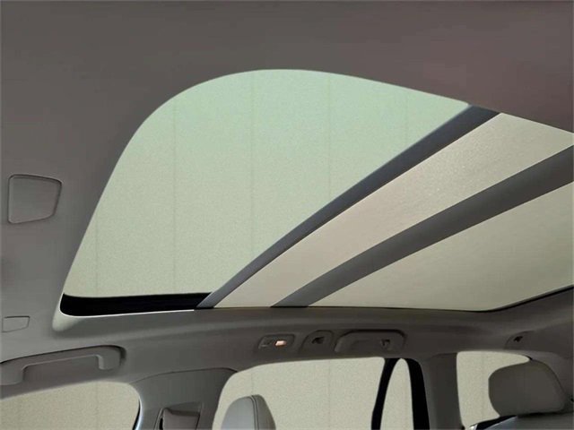 New 2026 Volvo V60 B5 Cross Country Plus w/ Protection Package Premier image 12