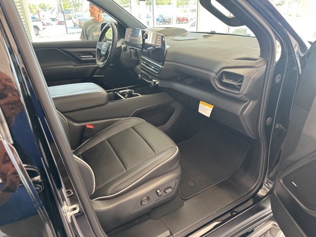 New 2026 Chevrolet Silverado EV LT w/ Premium Package image 16