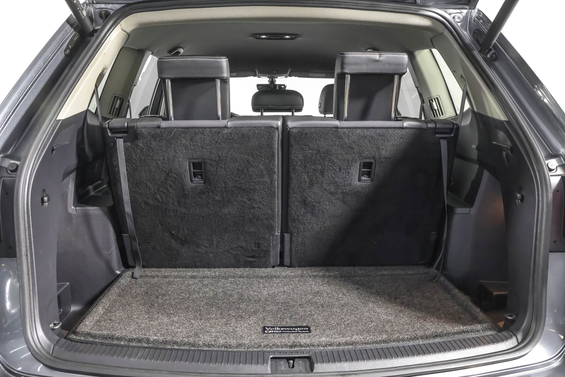 Used 2023 Volkswagen Atlas SE w/ Black Wheel Package image 41