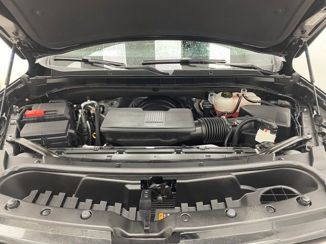 Certified 2024 Chevrolet Suburban High Country image 17