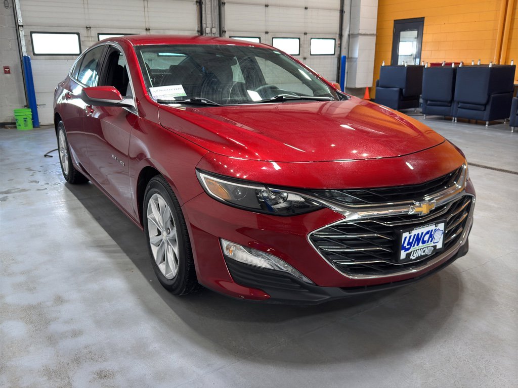 Used 2025 Chevrolet Malibu LT image 8