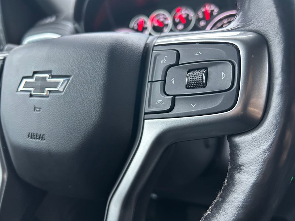 Used 2021 Chevrolet Silverado 1500 RST image 18
