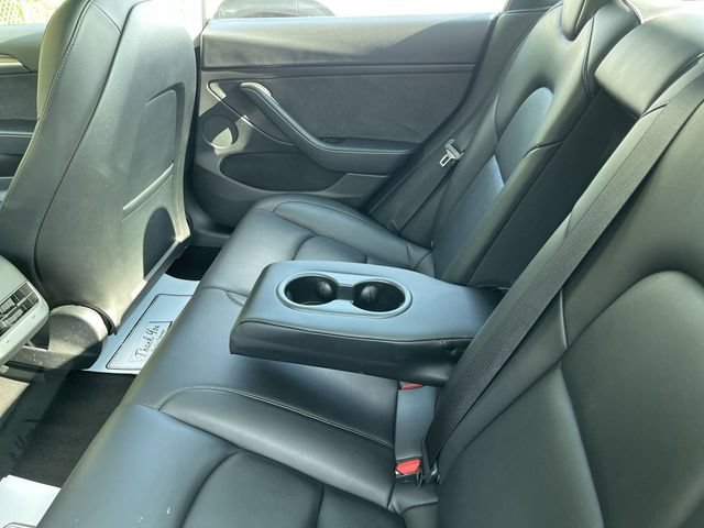 Used 2022 Tesla Model 3 RWD image 6