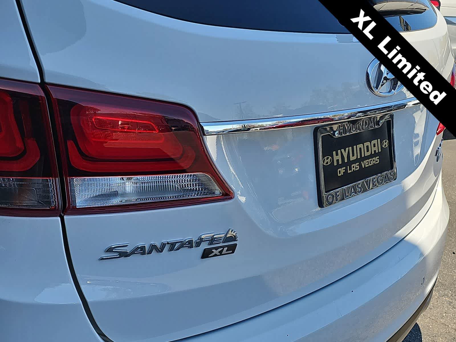 Used 2019 Hyundai Santa Fe XL FWD image 11