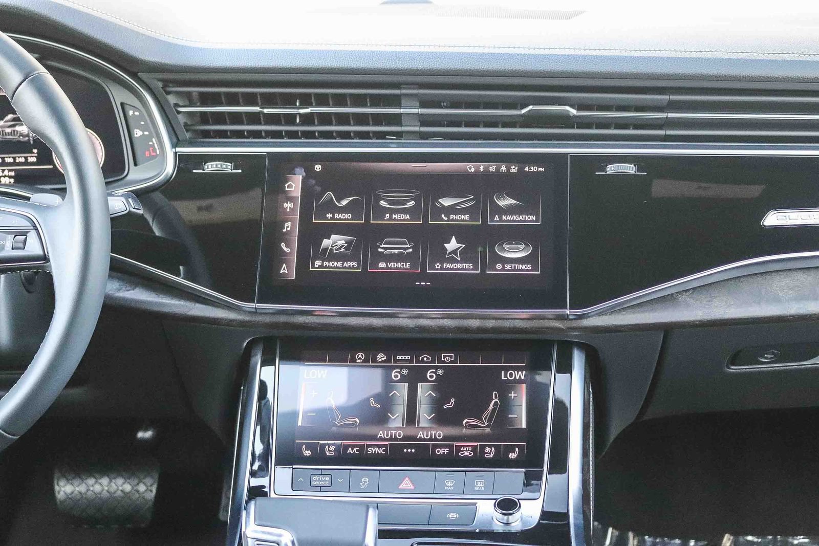 Used 2023 Audi Q8 Premium Plus AWD/4WD image 13