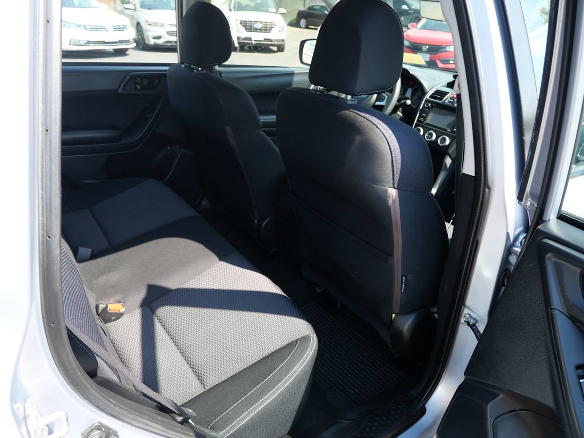 Used 2017 Subaru Forester 2.5i w/ Alloy Wheel Package AWD/4WD image 22