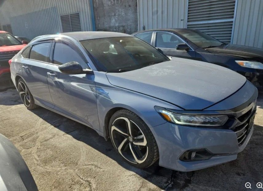 Used 2022 Honda Accord Sport image 3
