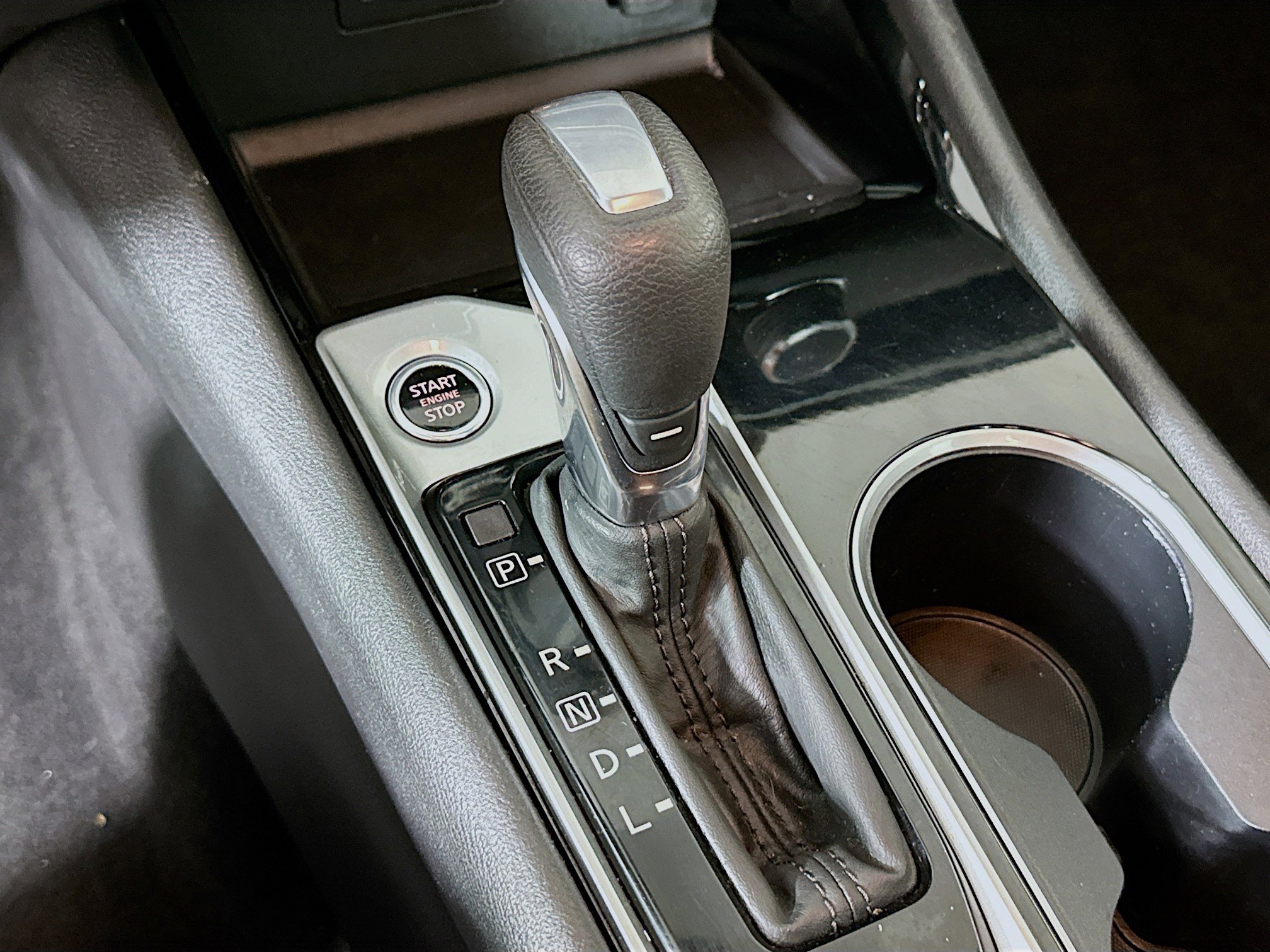 Used 2024 Nissan Altima 2.5 SV image 24