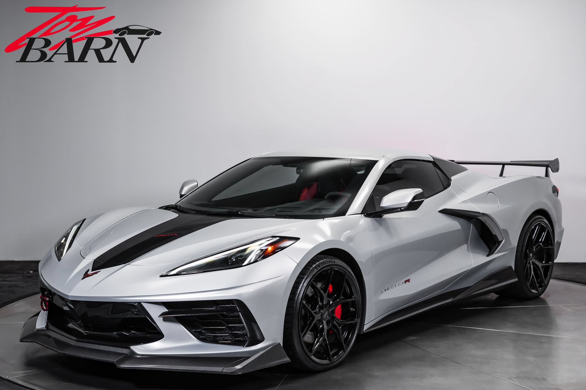 Used 2021 Chevrolet Corvette Stingray Premium Conv w/ Z51 Performance Package RWD image 9