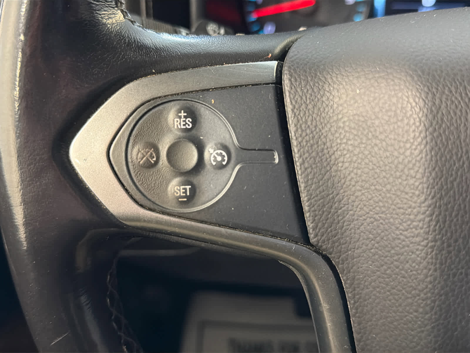 Used 2019 Chevrolet Silverado 2500 LTZ AWD/4WD image 37