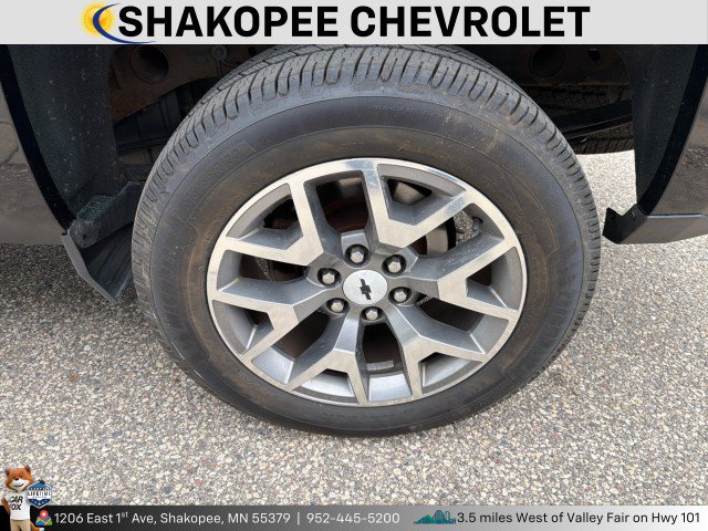 Used 2017 Chevrolet Silverado 1500 LTZ Z71 w/ LTZ Plus Package AWD/4WD image 5