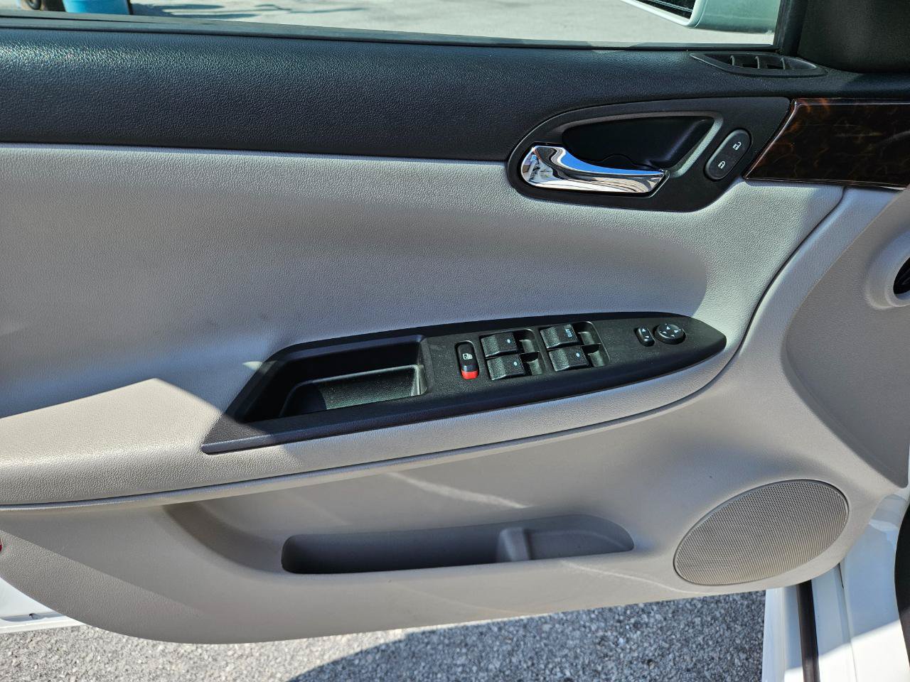 Used 2016 Chevrolet Impala Limited LS FWD image 11
