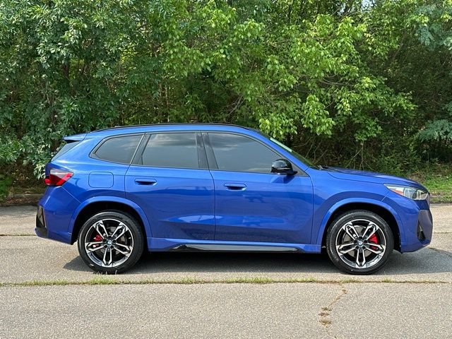 Used 2023 BMW X1 xDrive28i w/ M Sport Package AWD/4WD image 6