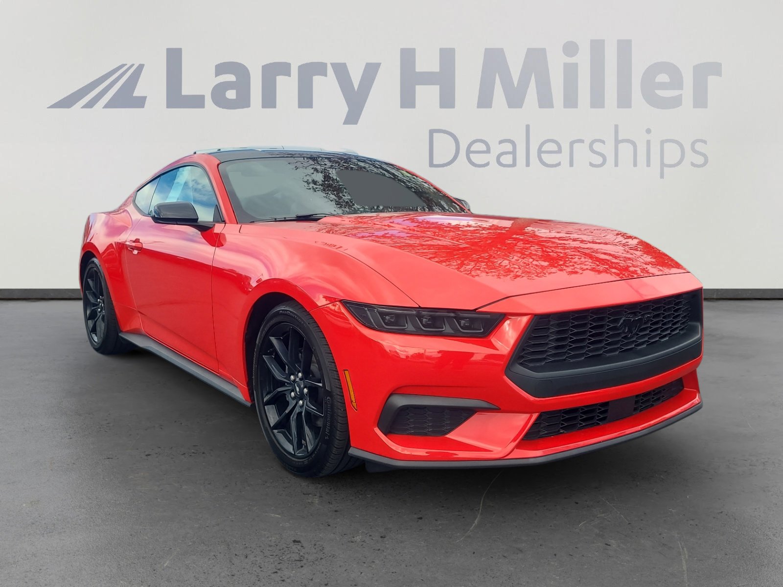 Certified 2024 Ford Mustang Coupe image 7