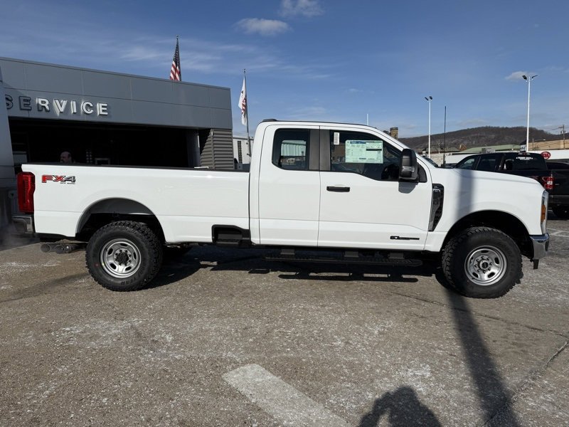 New 2025 Ford F250 XL w/ XL Off-Road Package image 8