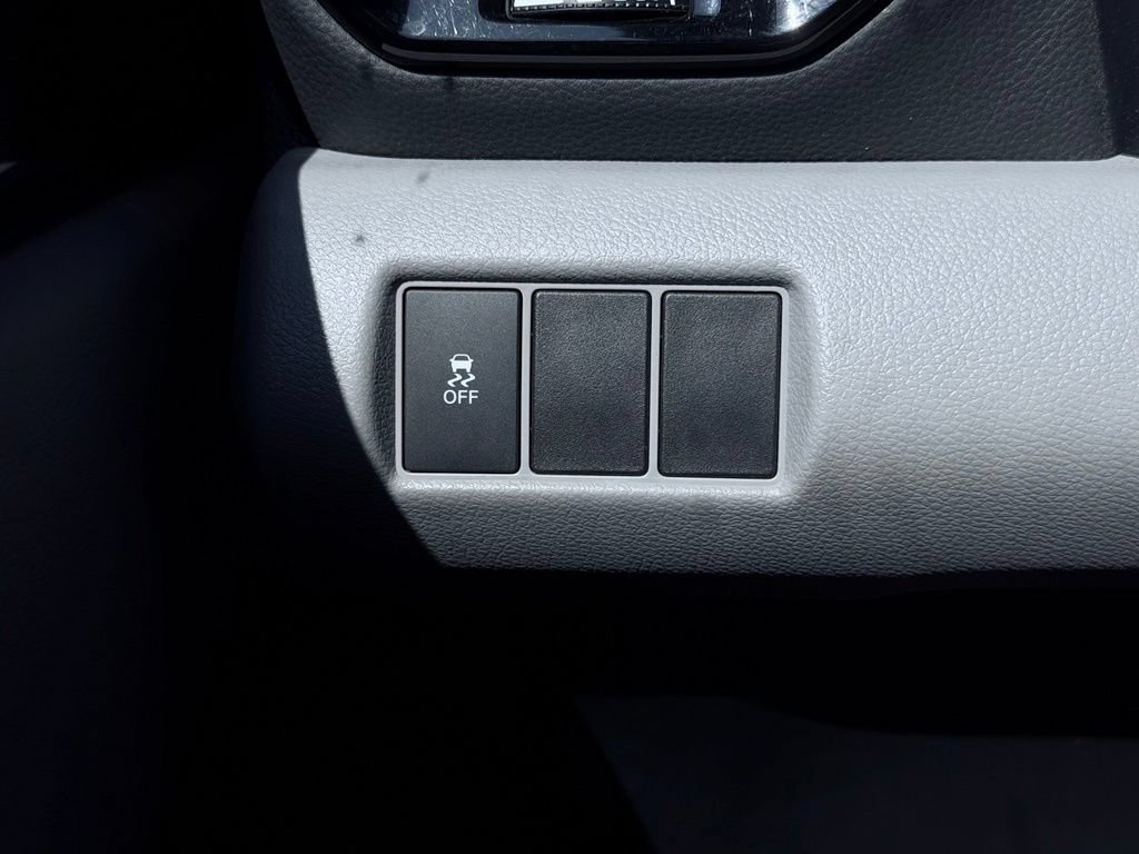 Used 2023 Honda Pilot LX image 36