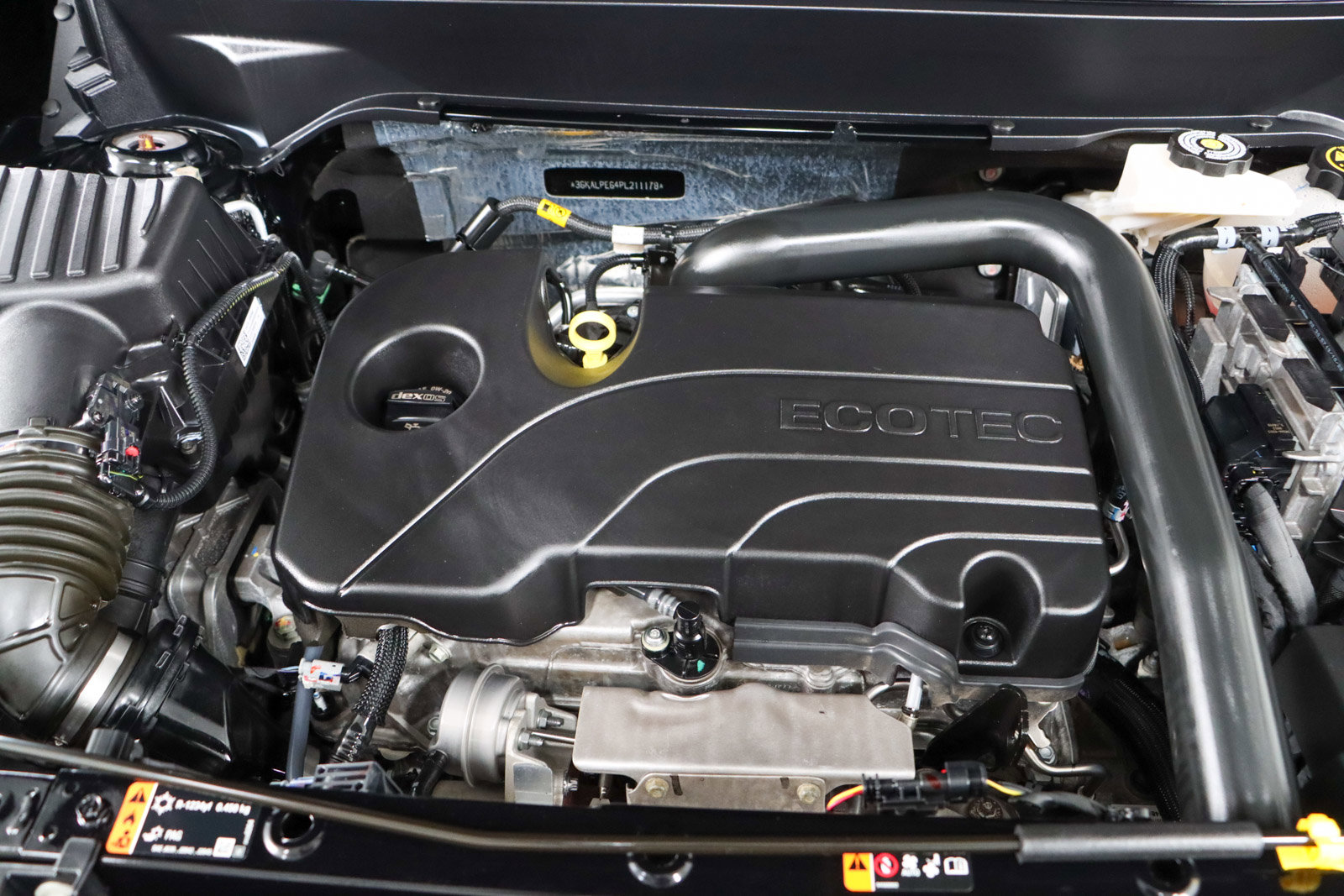 Used 2023 GMC Terrain SLT w/ Elevation Edition image 30