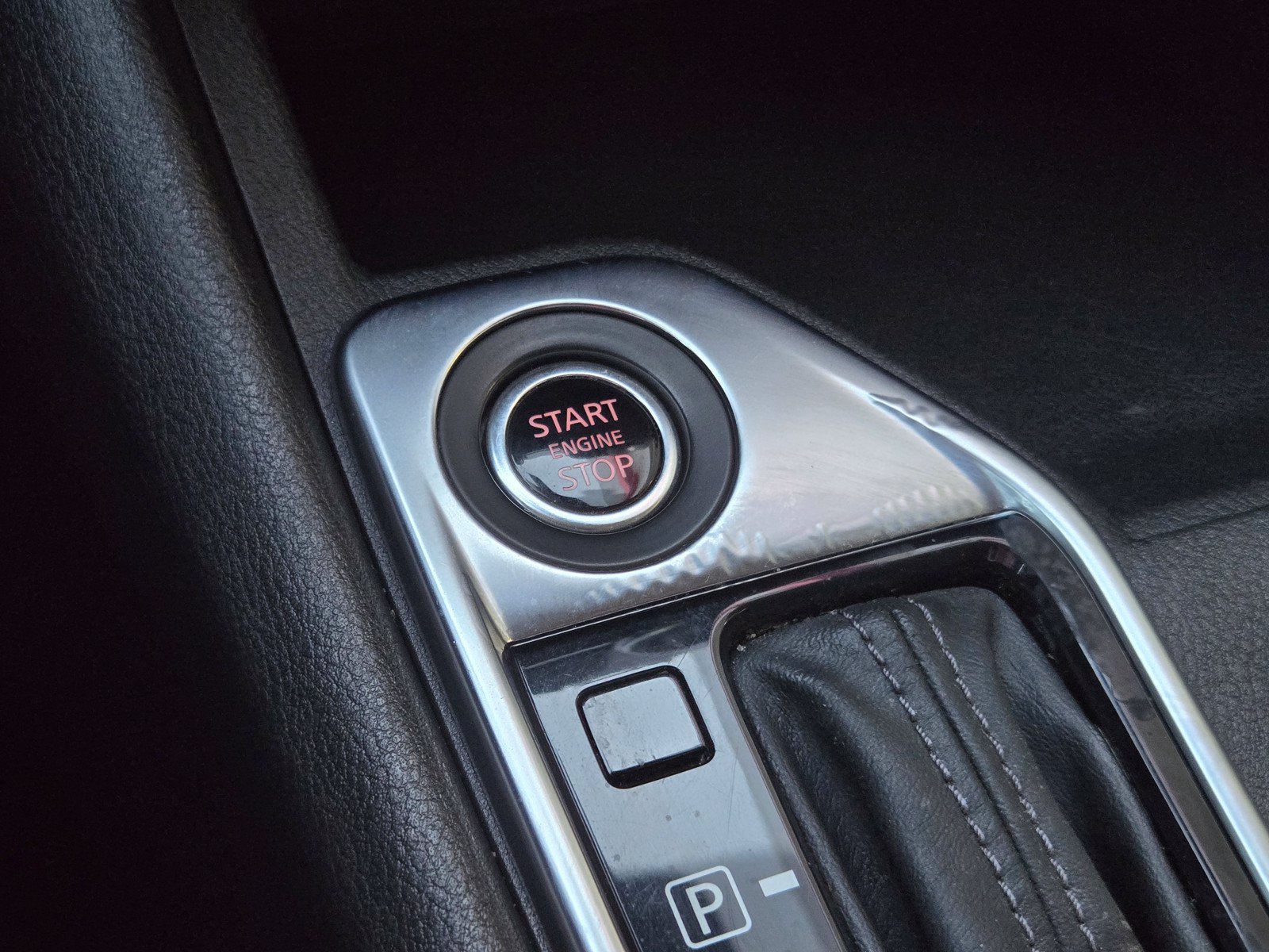 Used 2024 Nissan Sentra SV FWD image 17