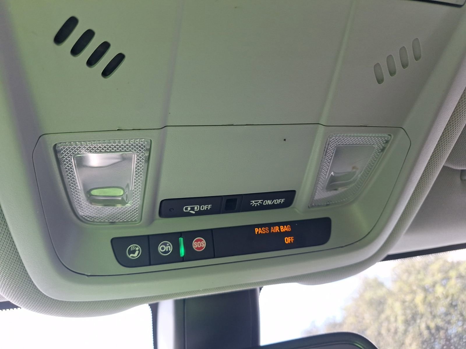 Used 2019 GMC Terrain SLE w/ Driver Convenience Package image 29