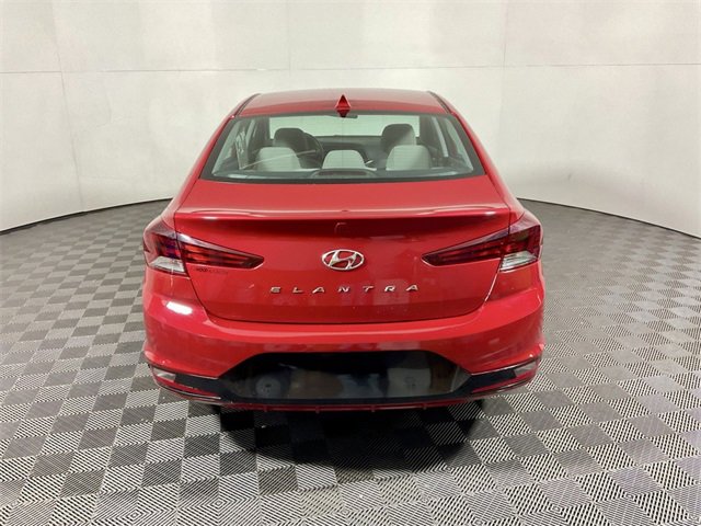 Used 2020 Hyundai Elantra SEL image 11