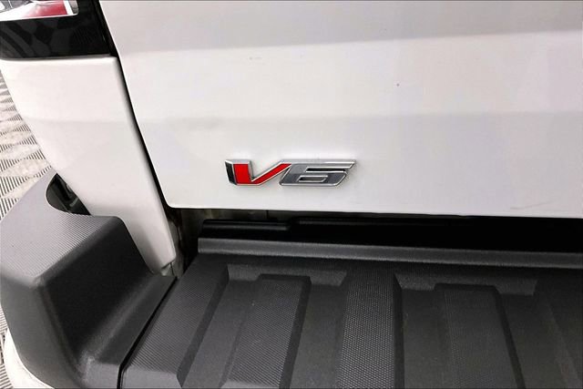 Used 2022 GMC Canyon Elevation image 9