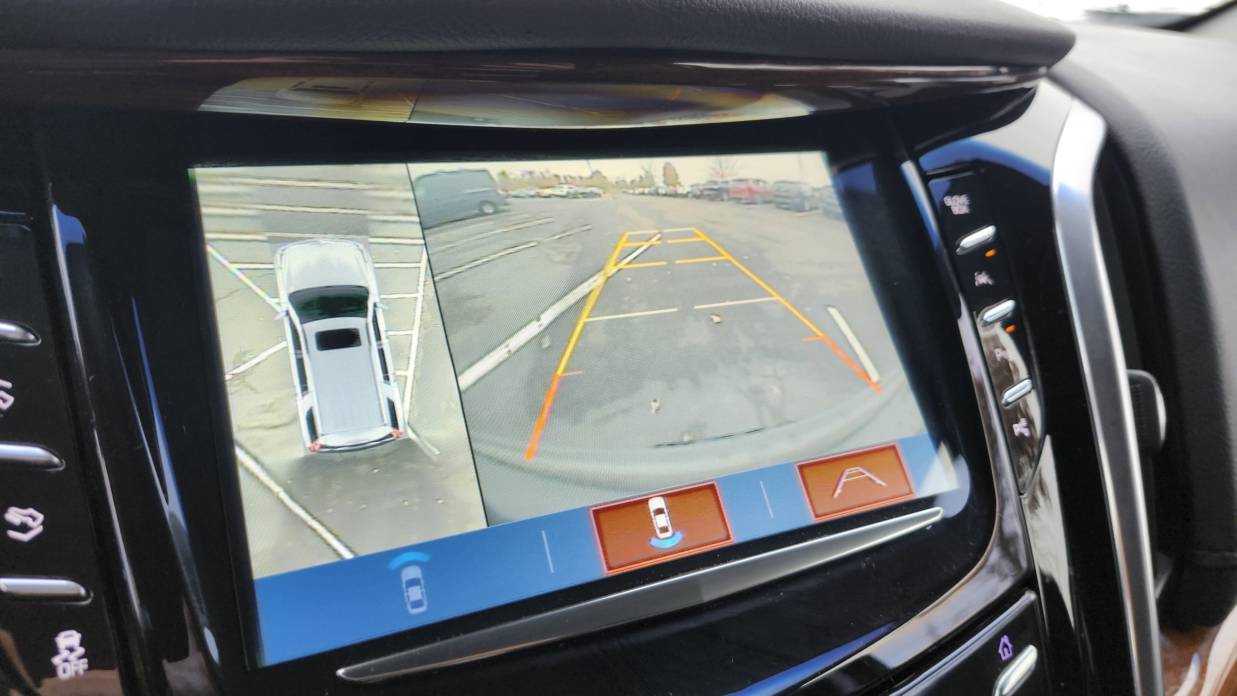 Used 2018 Cadillac Escalade Luxury image 5