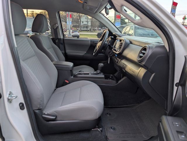 Used 2021 Toyota Tacoma SR image 12