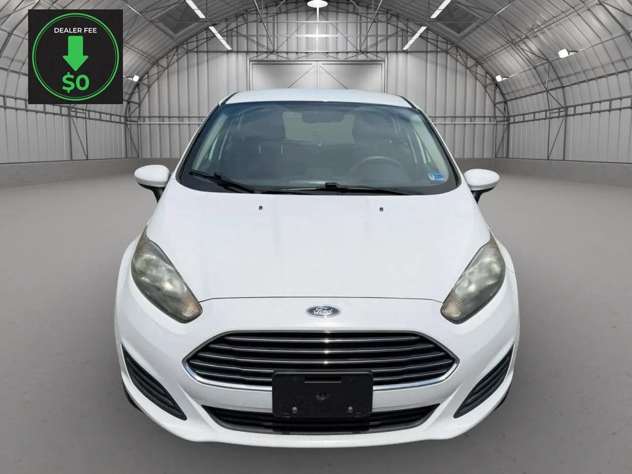 Used 2018 Ford Fiesta SE FWD image 2