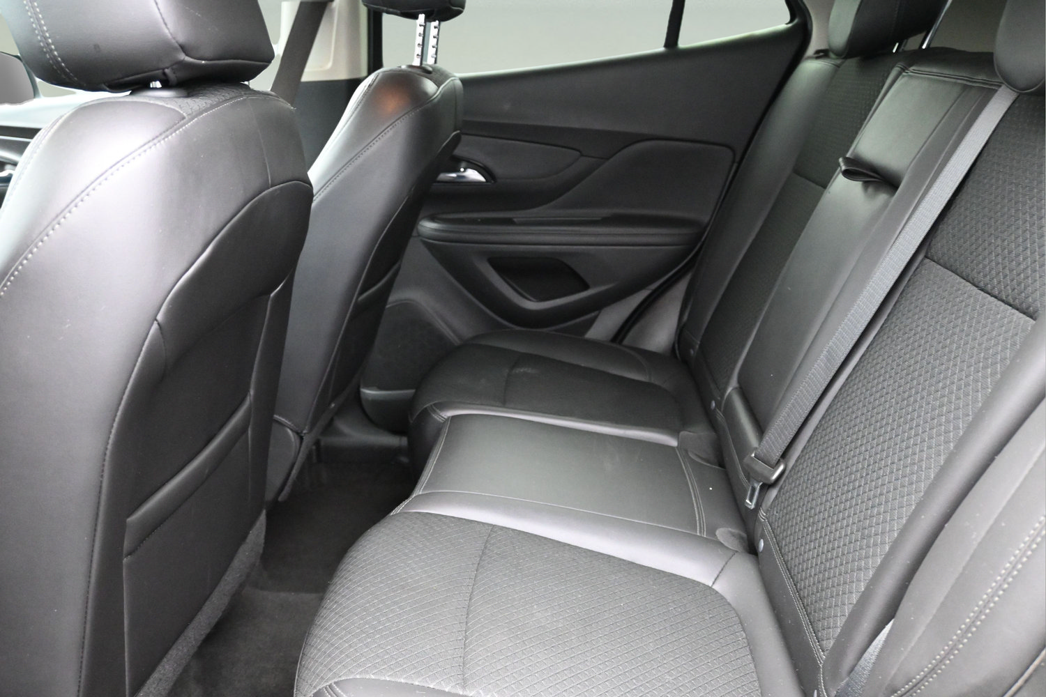 Used 2022 Buick Encore Preferred w/ Safety Package AWD/4WD image 16