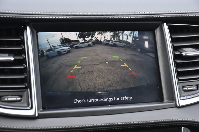 Used 2025 INFINITI QX50 Luxe AWD/4WD image 18