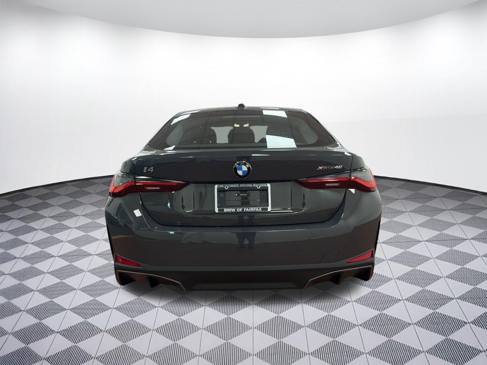 Used 2026 BMW i4 xDrive40i w/ Premium Package AWD/4WD image 9