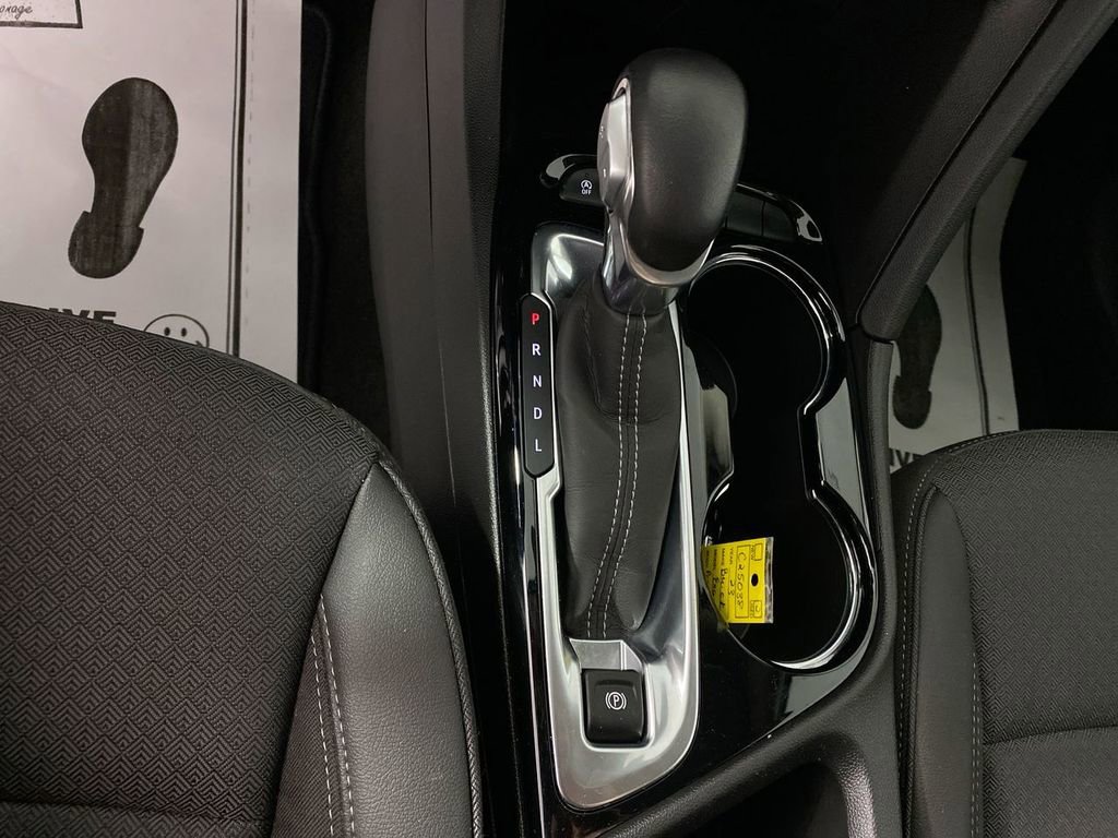 Certified 2023 Buick Encore GX Preferred FWD image 19