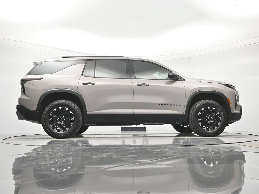 New 2027 Chevrolet Traverse Z71 w/ Enhanced Driving Package AWD/4WD image 42