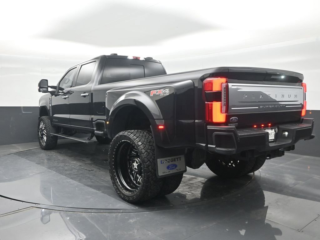 Used 2023 Ford F350 Platinum w/ FX4 Off-Road Package AWD/4WD image 22