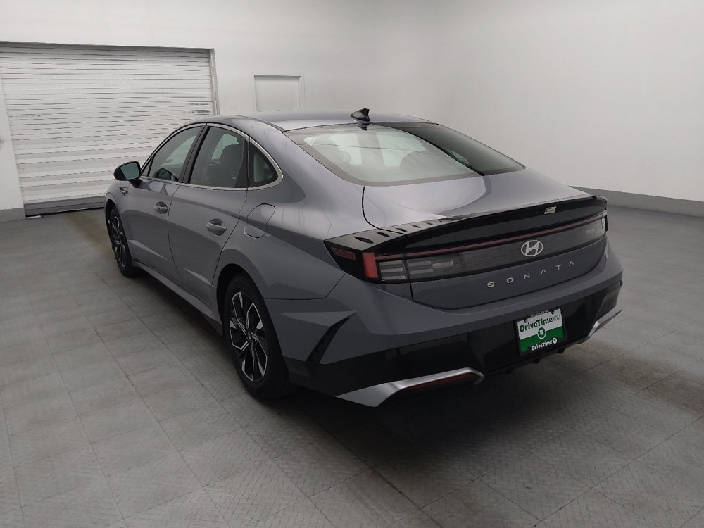 Used 2025 Hyundai Sonata SEL FWD image 5