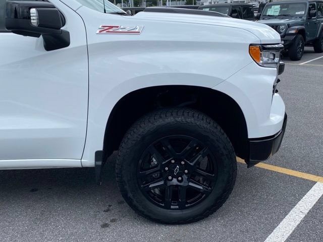 Used 2026 Chevrolet Silverado 1500 LT Trail Boss w/ LT Trail Boss Premium Package AWD/4WD image 10