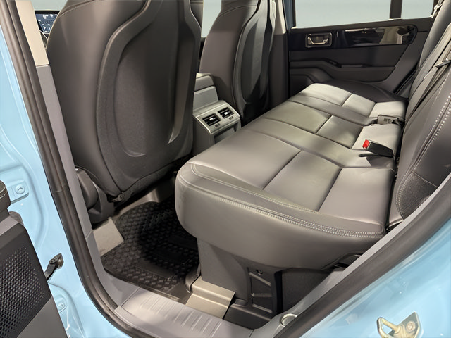 Used 2024 INEOS Grenadier AWD/4WD image 29