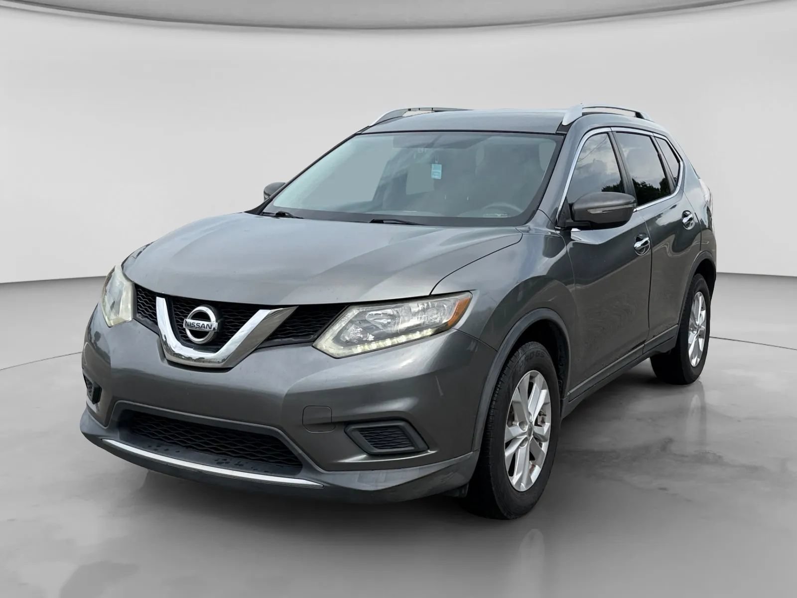 Used 2015 Nissan Rogue SV