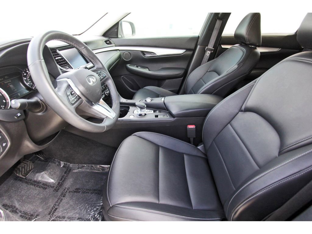 Used 2021 INFINITI QX50 Luxe image 6