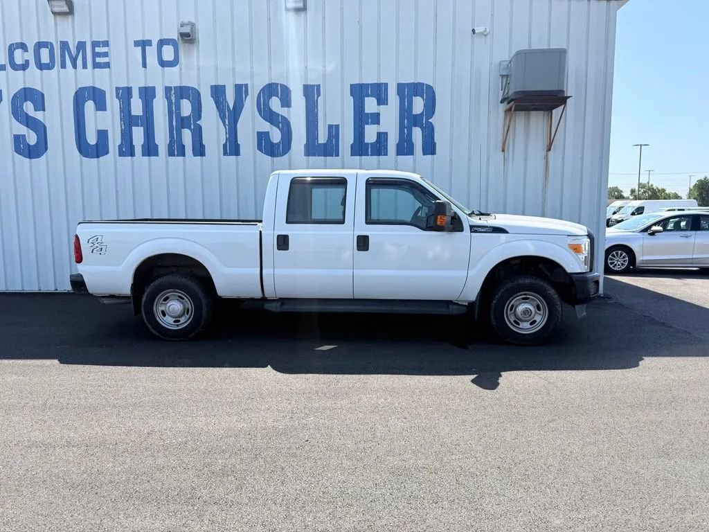 Used 2016 Ford F250 XL w/ Power Equipment Group AWD/4WD image 9