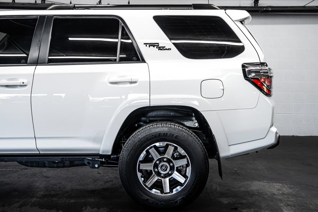 Used 2024 Toyota 4Runner TRD Off-Road Premium w/ Moonroof Package AWD/4WD image 13