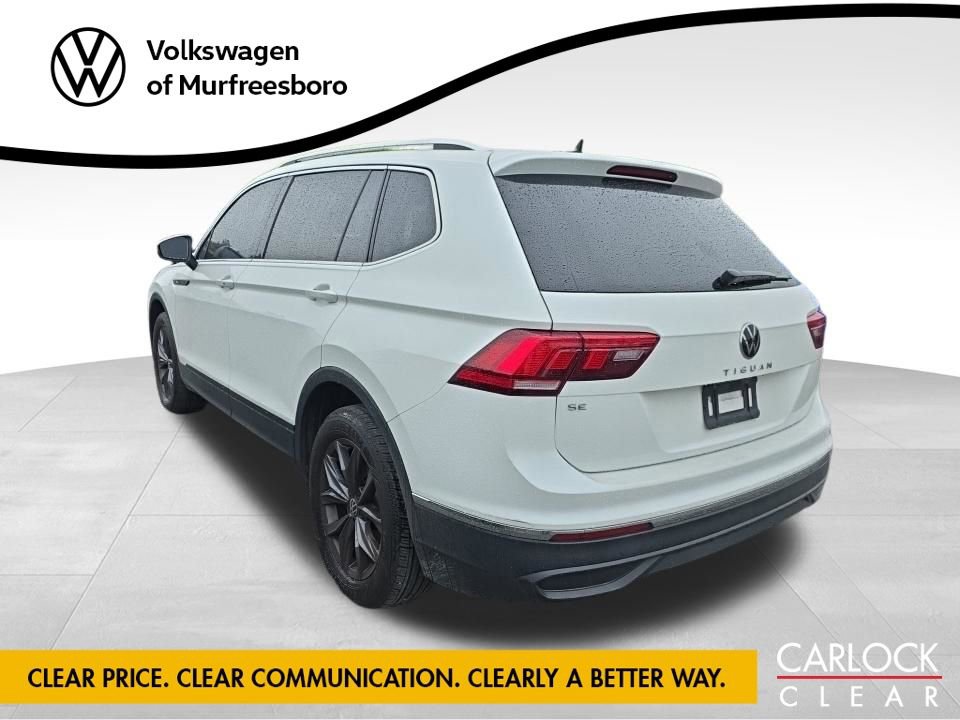 Used 2023 Volkswagen Tiguan SE w/ Panoramic Sunroof Package FWD image 6