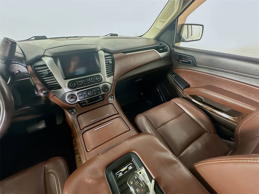 Used 2016 Chevrolet Suburban LTZ image 11