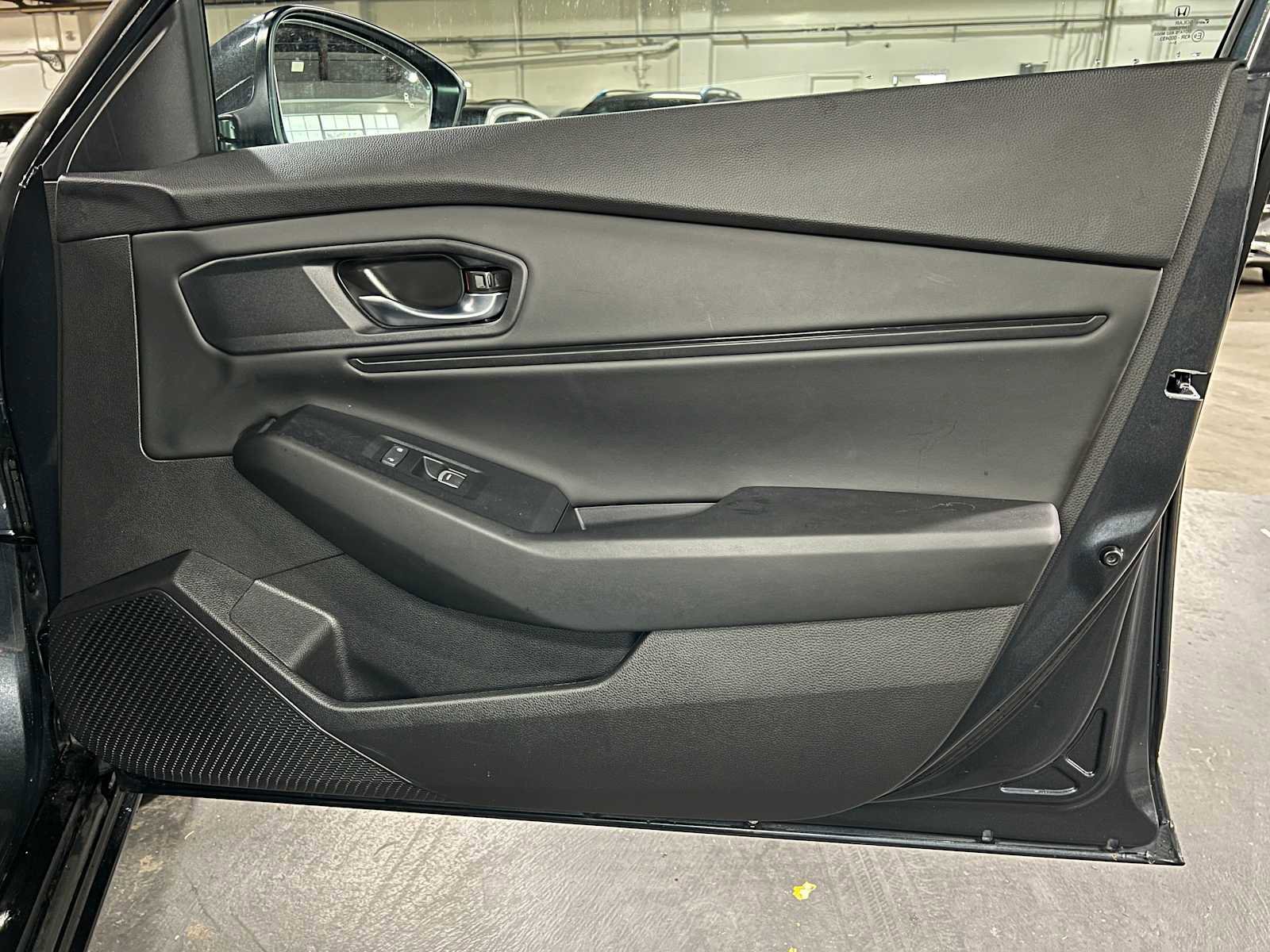 Used 2024 Honda Accord EX-L image 10