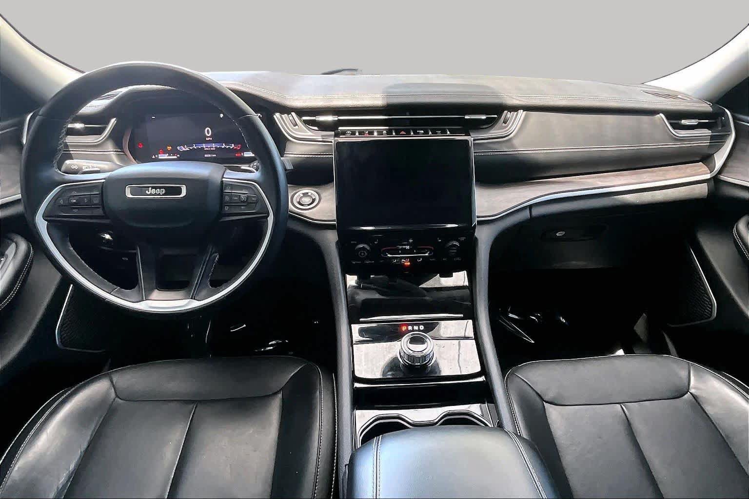 Used 2022 Jeep Grand Cherokee Limited RWD image 16