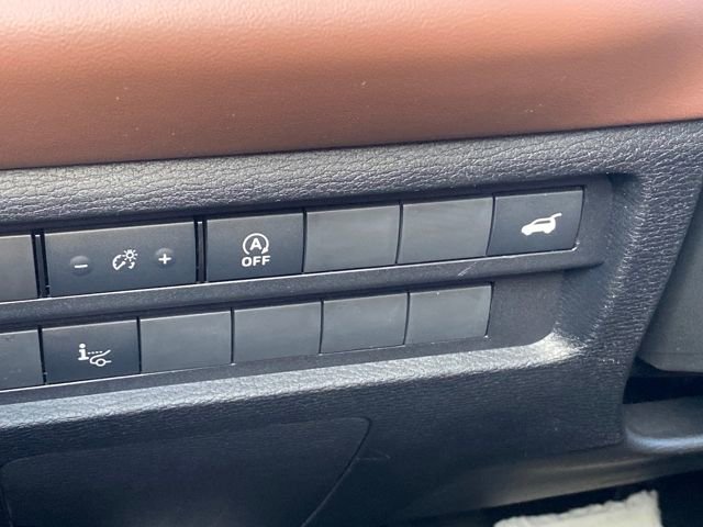 New 2026 Mitsubishi Outlander SEL image 14