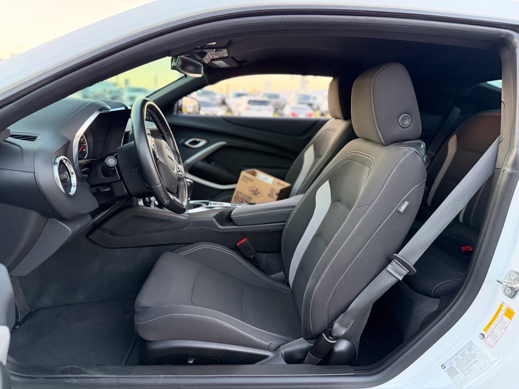 Used 2024 Chevrolet Camaro LT RWD image 2