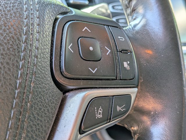 Used 2017 Toyota Highlander XLE image 13